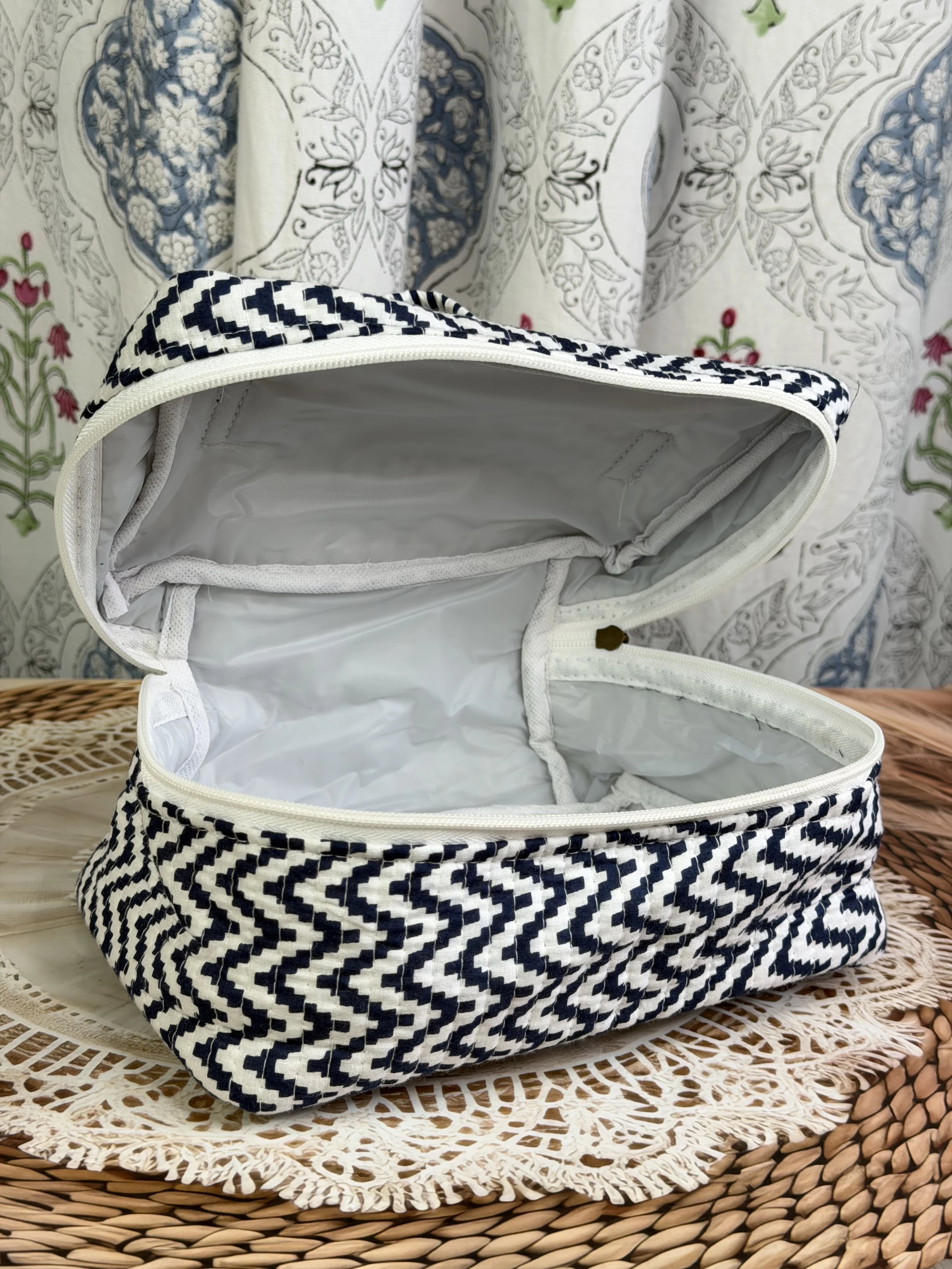 Jaipur Block Print Quilted Travel Makeup Bag for Boys - Blue and White Zigzag Interior View