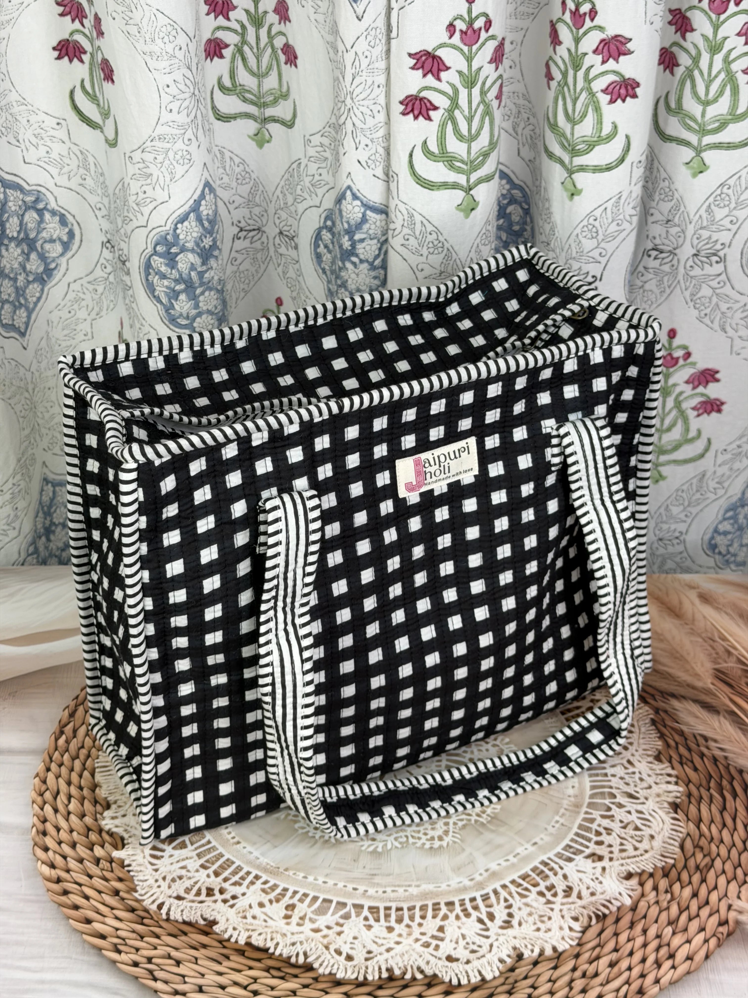 Jaipur Block Print Cotton Quilted zip Tote Bag - Black and White CheckGeometric Print Side View